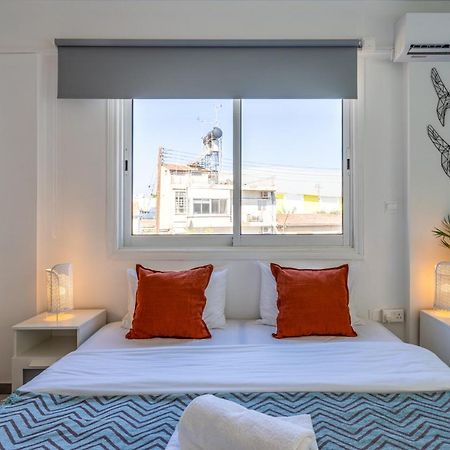 Sofia'S Cosy Studio In Larnaca Extérieur photo