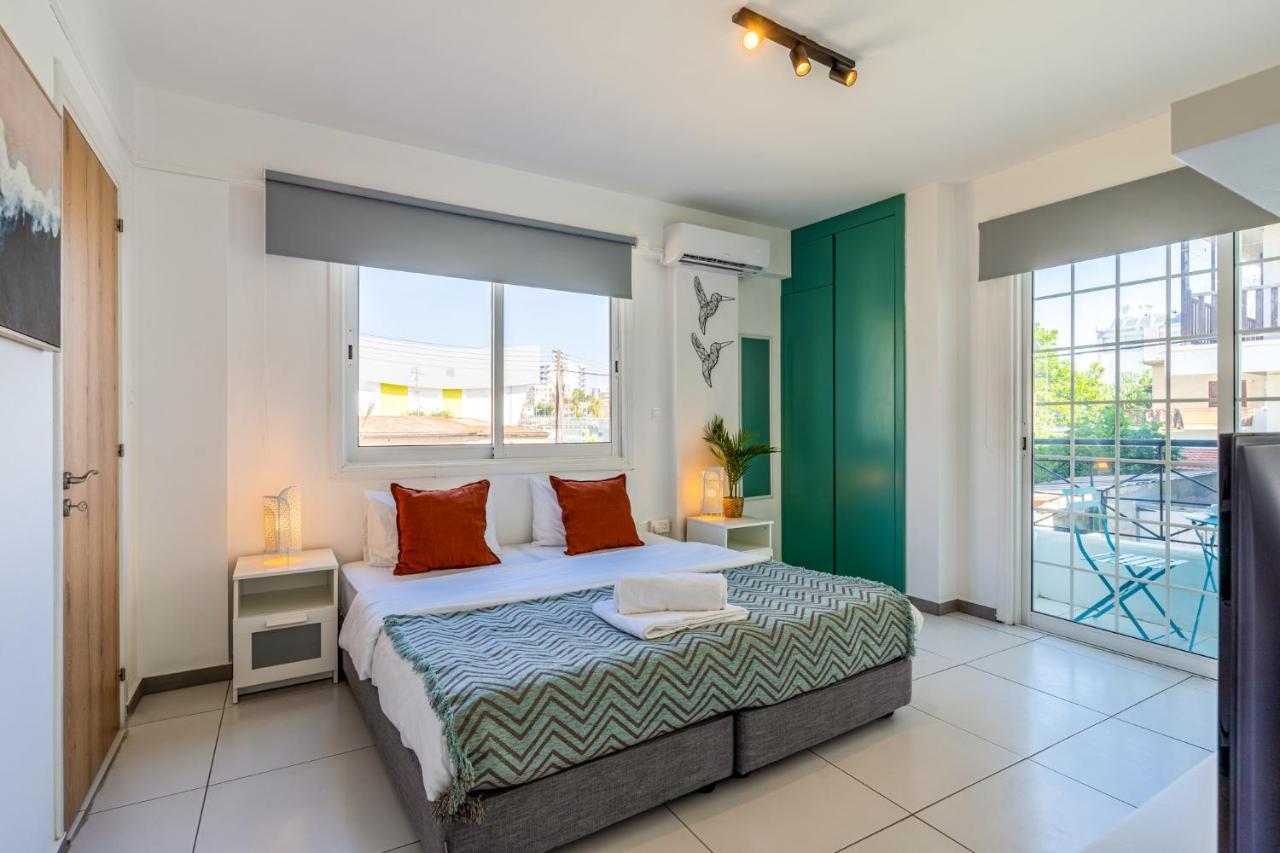 Sofia'S Cosy Studio In Larnaca Extérieur photo